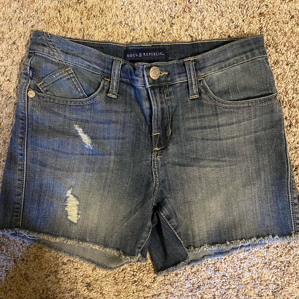 Women’s Size 8 Rock & Republic Jean shorts